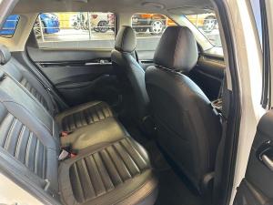 Kia Seltos 1.4T-GDI GT Line - Image 9