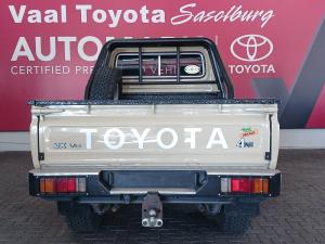 Toyota Land Cruiser 79 4.5D-4D V8 single cab LX - Image 5