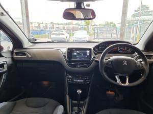 Peugeot 208 5-door 1.6 Active auto - Image 4