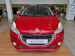 Peugeot 208 5-door 1.6 Active auto - Image 7