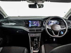 Volkswagen Polo hatch 1.0TSI Life manual - Image 10