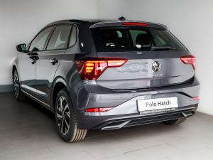 Volkswagen Polo hatch 1.0TSI Life manual - Image 5