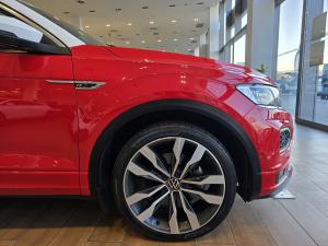 Volkswagen T-Roc 2.0TSI 140kW 4Motion R-Line - Image 3