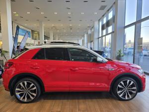 Volkswagen T-Roc 2.0TSI 140kW 4Motion R-Line - Image 6