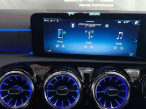 Mercedes-Benz CLA CLA200 Progressive - Image 12