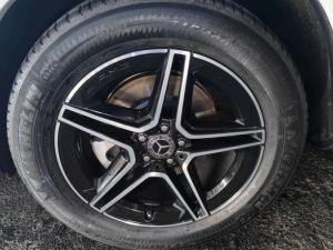 Mercedes-Benz GLE GLE300d 4Matic - Image 5