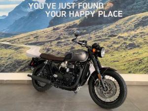 Triumph Bonneville T120 Black - Image 2