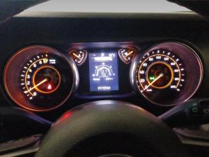 Jeep Wrangler Unlimited 3.6 Sport - Image 11
