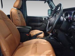 Jeep Wrangler Unlimited 3.6 Sport - Image 12