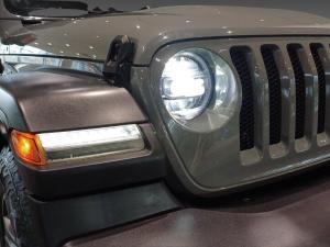 Jeep Wrangler Unlimited 3.6 Sport - Image 16