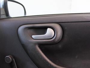 Chevrolet Corsa Utility 1.7DTi Sport - Image 13