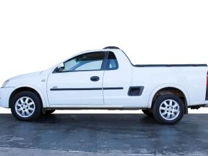 Chevrolet Corsa Utility 1.7DTi Sport - Image 4
