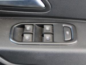 Renault Duster 1.5dCi Zen manual - Image 12