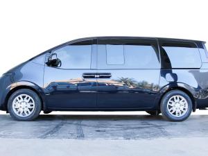 Hyundai Staria 2.2D Executive 9-seater - Image 4