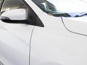 Toyota Yaris 1.5 Xs - Image 10