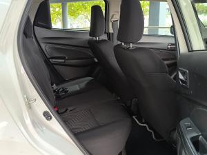 Suzuki Swift 1.2 GL manual - Image 12