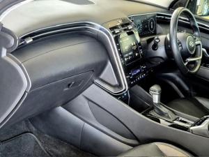Hyundai Tucson 2.0D Elite - Image 11