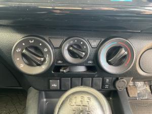 Toyota Hilux 2.4GD-6 Xtra cab Raider manual - Image 16