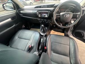 Toyota Hilux 2.4GD single cab S (aircon) - Image 6