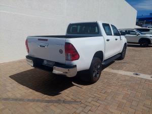 Toyota Hilux 2.4GD-6 single cab 4x4 Raider auto - Image 3