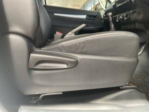 Toyota Hilux 2.4GD single cab S - Image 17