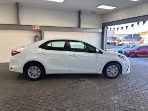 Toyota Corolla Quest 1.8 Plus manual - Image 3