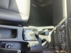 Toyota Hilux 2.8GD-6 double cab Legend auto - Image 12