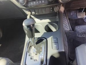 Toyota Hilux 2.8GD-6 double cab Legend auto - Image 13