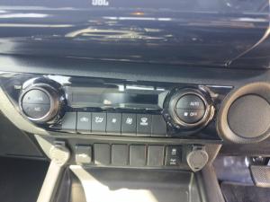 Toyota Hilux 2.8GD-6 double cab Legend auto - Image 17