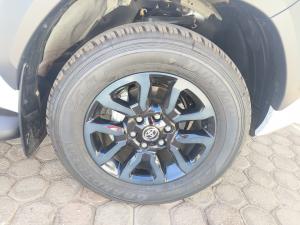 Toyota Hilux 2.8GD-6 double cab Legend auto - Image 21