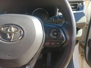 Toyota RAV4 2.0 GX auto - Image 10