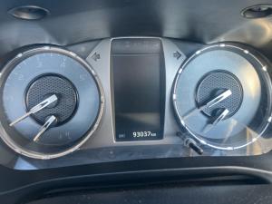Toyota Hilux 2.4GD-6 single cab Raider manual - Image 13