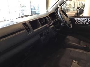 Toyota Hiace 2.5D-4D Ses-fikile 16-seater - Image 7