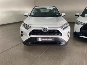 Toyota RAV4 2.0 GX auto - Image 4