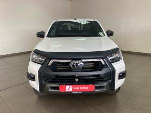 Toyota Hilux 2.8GD-6 double cab 4x4 Legend auto - Image 4