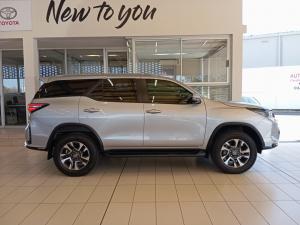 Toyota Fortuner 2.4GD-6 auto - Image 3