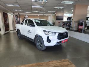 Toyota Hilux 2.4GD-6 Xtra cab Raider manual - Image 1