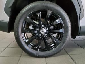 Toyota Corolla Cross 1.8 Hybrid GR-Sport - Image 9