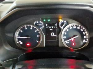Toyota Prado VX-L 4.0 V6 automatic - Image 11