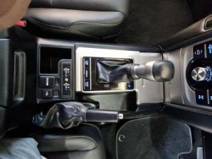 Toyota Prado VX-L 4.0 V6 automatic - Image 12