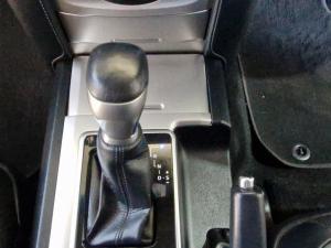 Toyota Prado VX-L 4.0 V6 automatic - Image 13