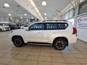 Toyota Prado VX-L 4.0 V6 automatic - Image 23