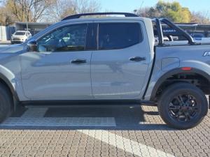 Nissan Navara 2.5DDTI PRO-4X 4X4 automatic D/C - Image 20