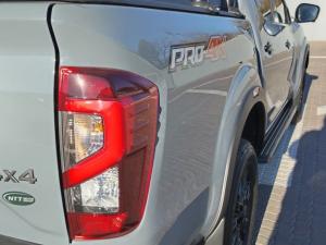 Nissan Navara 2.5DDTI PRO-4X 4X4 automatic D/C - Image 23