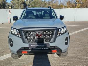 Nissan Navara 2.5DDTI PRO-4X 4X4 automatic D/C - Image 4