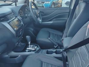 Nissan Navara 2.5DDTI PRO-4X 4X4 automatic D/C - Image 7