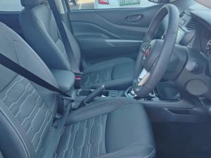 Nissan Navara 2.5DDTI PRO-4X 4X4 automatic D/C - Image 8