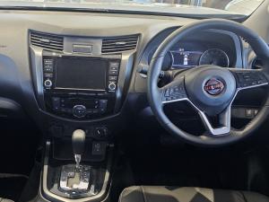 Nissan Navara 2.5DDTI PRO-4X Warrior 4X4 automatic D/C - Image 12