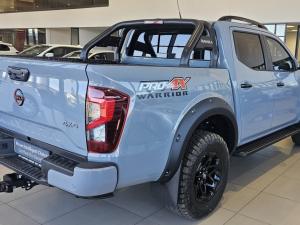Nissan Navara 2.5DDTI PRO-4X Warrior 4X4 automatic D/C - Image 21