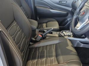 Nissan Navara 2.5DDTI PRO-4X Warrior 4X4 automatic D/C - Image 6
